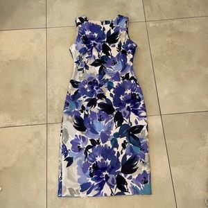 Vince Camuto dress size 6